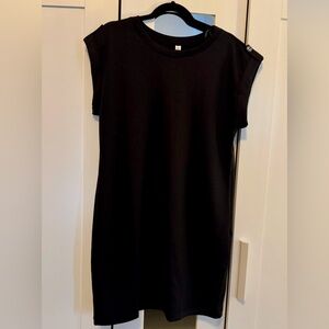 Dear Scarlett Scuba Black Short Sleeve Dress